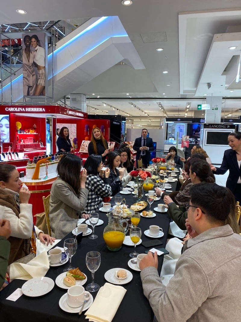 desayuno-corporativo-carolina-herrera-alto-las-condes-ulala-banqueteria
