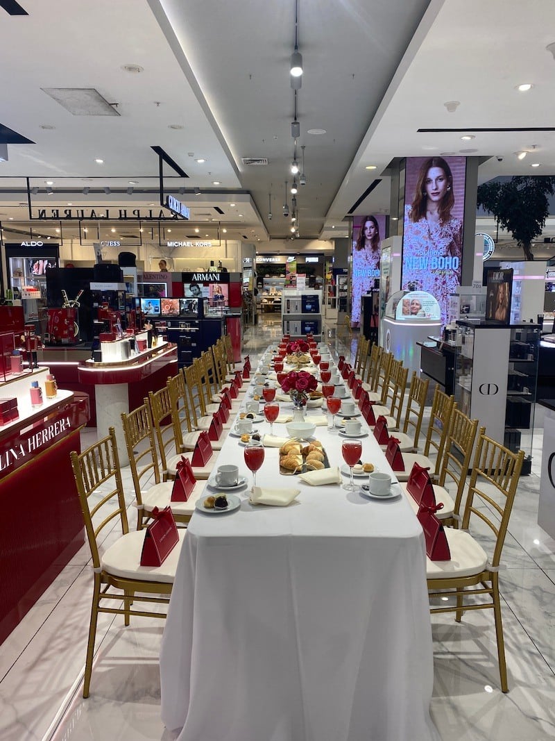 desayuno-corporativo-carolina-herrera-costanera-center-ulala-banqueteria