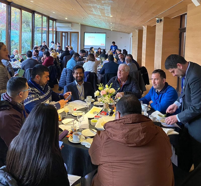 desayuno-reunion-de-equipo-bni-ulala-banqueteria