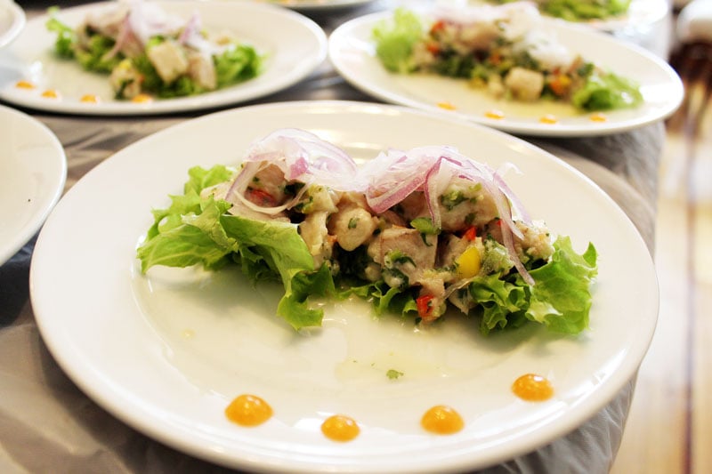 bodas-de-oro-entrada-almuerzo-las-condes-ulala-banqueteria