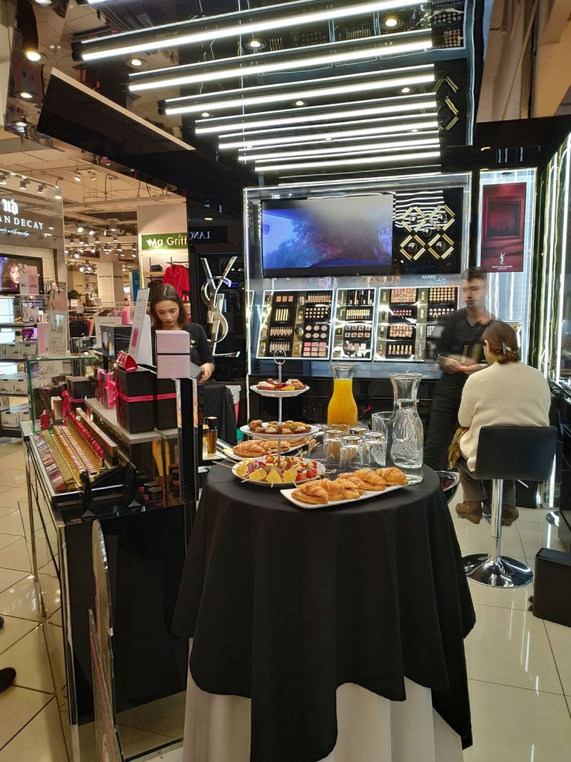 coctel-paris-parque-arauco-para-potenciar-ventas-ulala-banqueteria