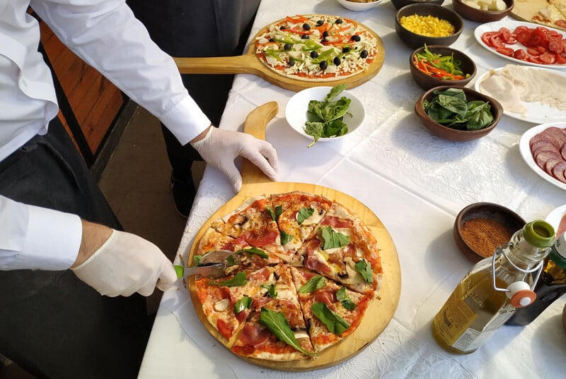 pizzas-a-la-piedra-para-primera-comunion-las-condes
